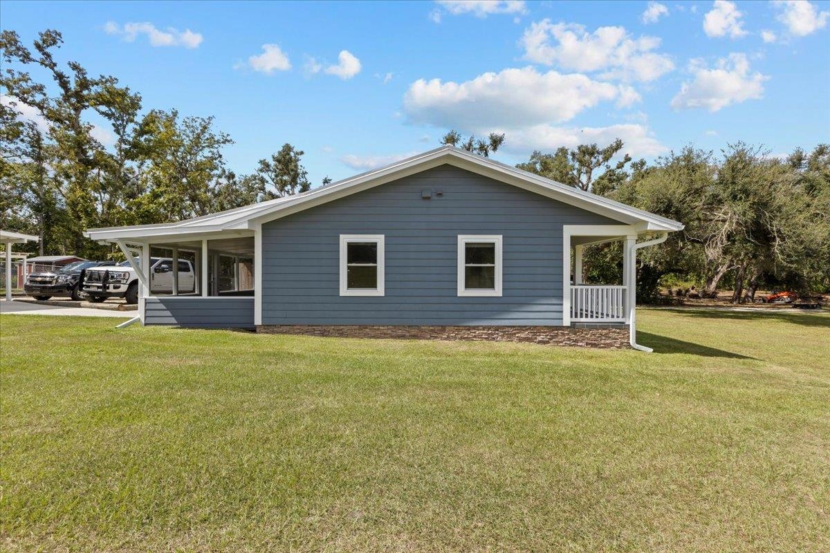 647 Southeast Regency Trail Madison, FL 32340 - Photo 4 of 58
