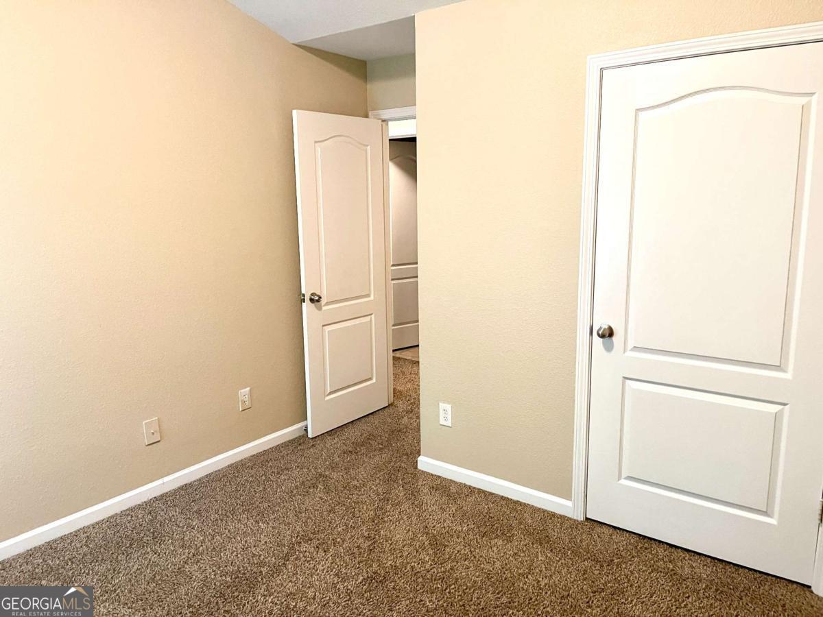 6938 Rogers Point Lithonia, GA 30058 - Photo 12 of 18