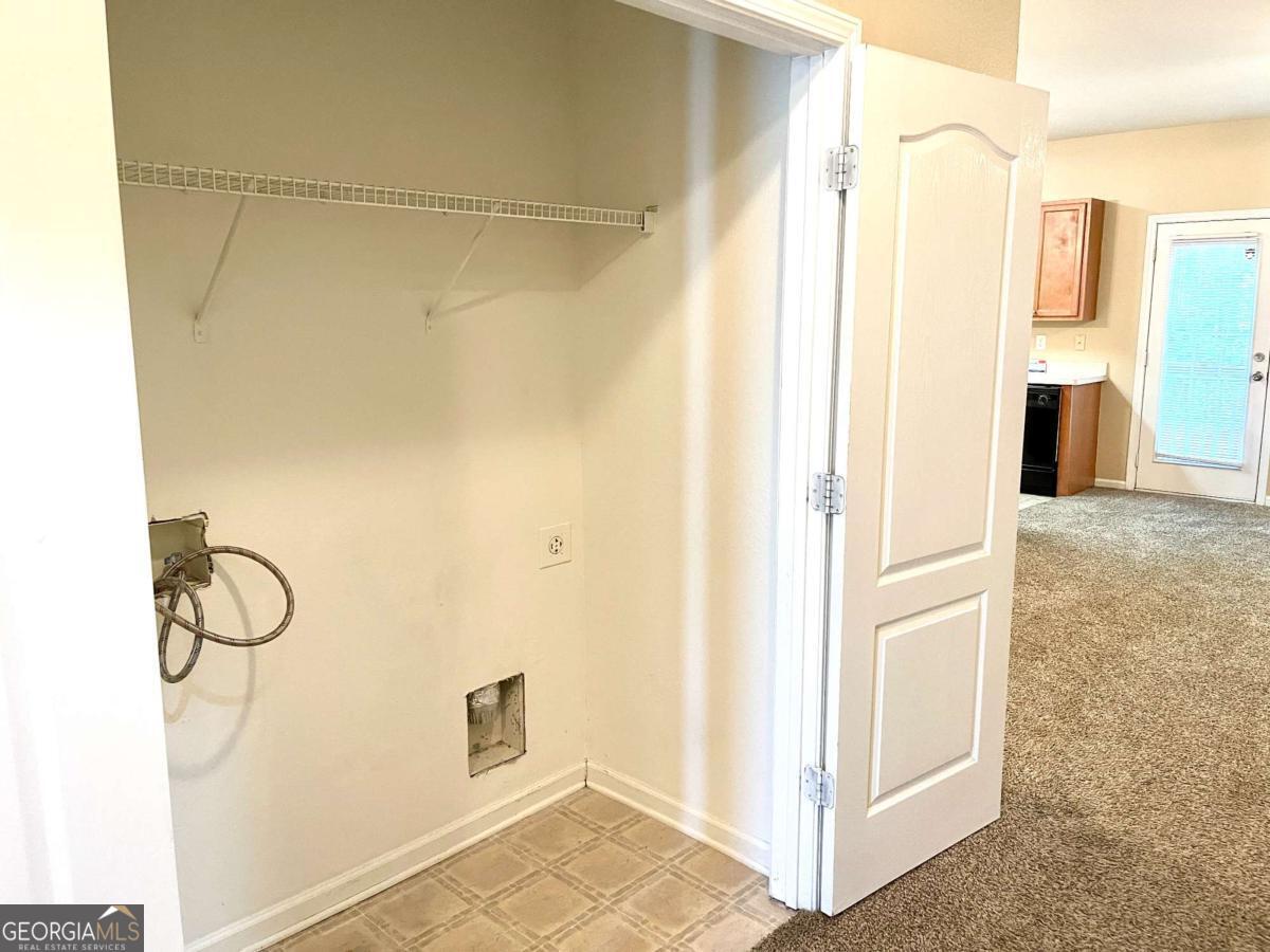 6938 Rogers Point Lithonia, GA 30058 - Photo 4 of 18