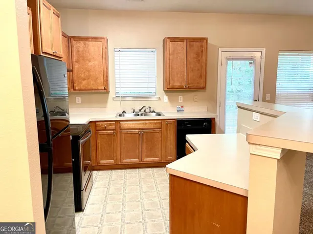 $1,595 | 6938 Rogers Point, Lithonia, GA 30058