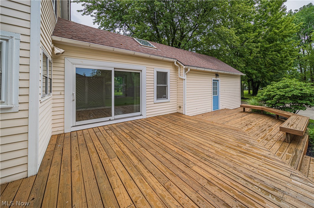 1927 Brainard Road Cleveland, OH 44124 - Photo 28 of 30