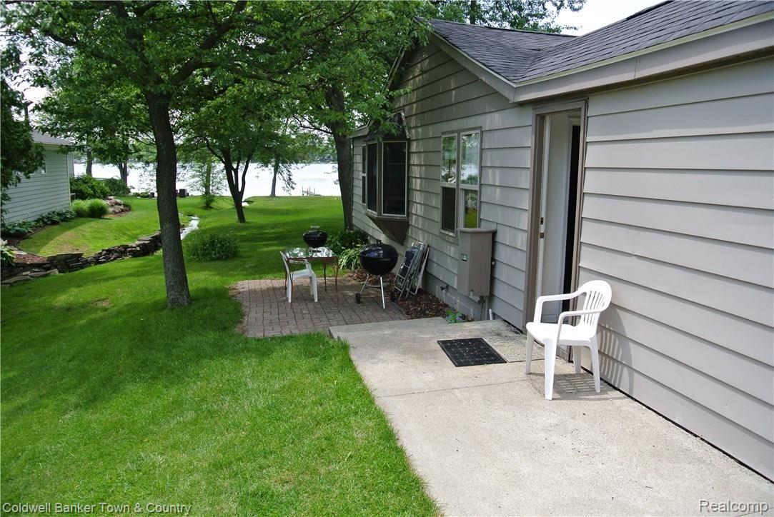 10237 Carmer Road Fenton, MI 48430 - Photo 13 of 27 DSC_3798.JPG