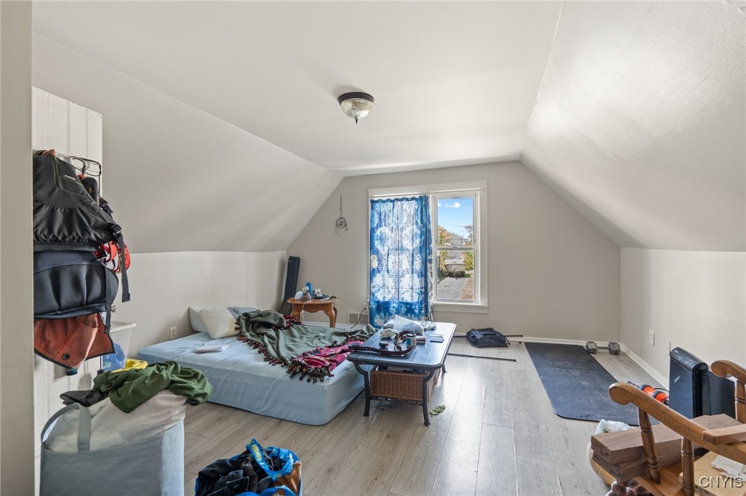 708 East Laurel Street Syracuse, NY 13203 - Photo 10 of 14