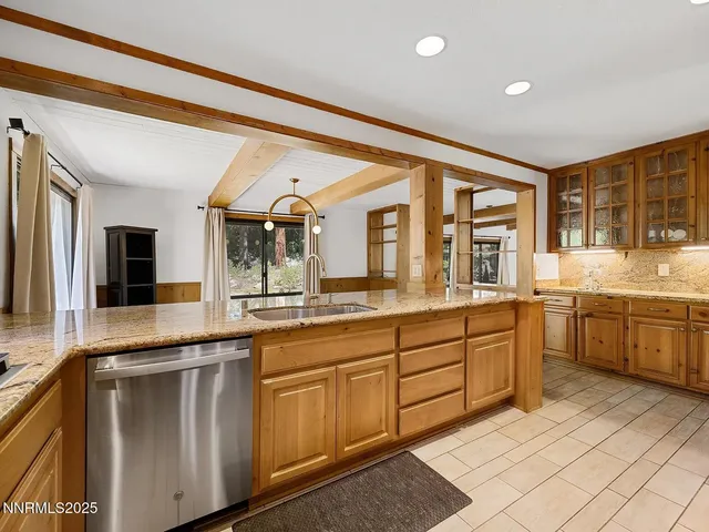 $7,500 | 445 Country Club Drive, Incline Village, NV 89451