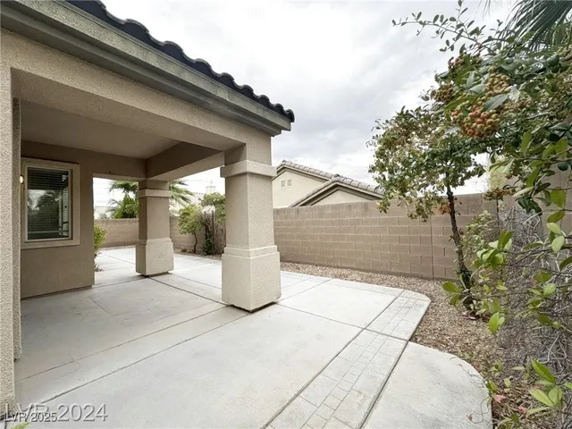 $1,900 | 8296 South Monte Cristo Way, Las Vegas, NV 89113