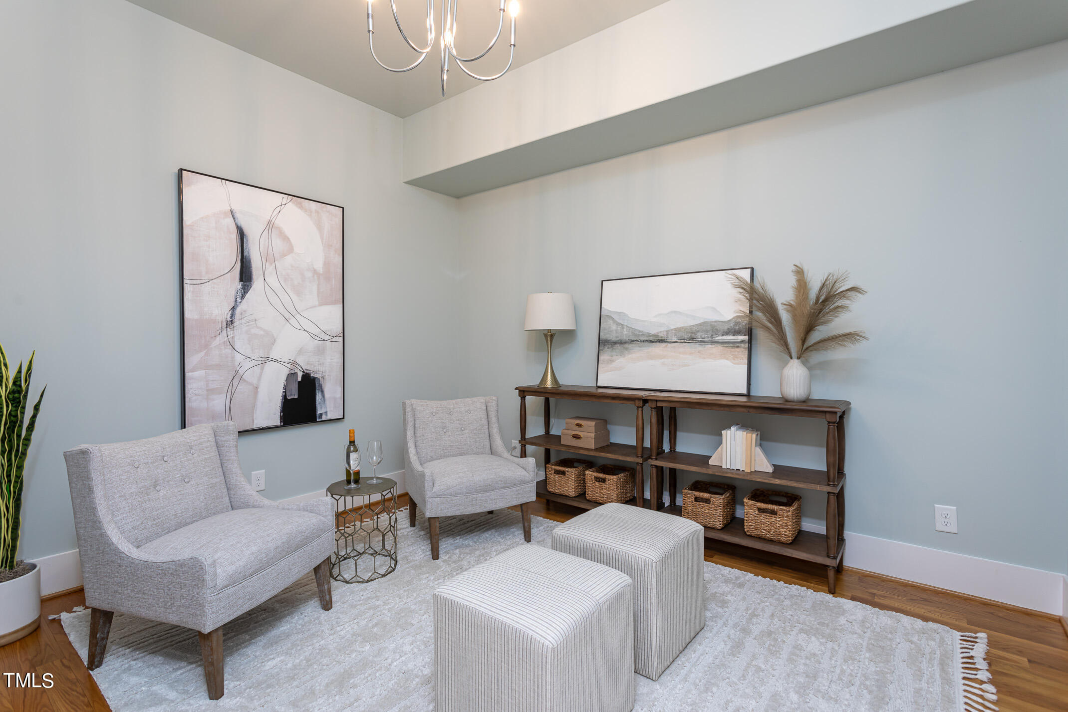 4126 Rockingham Street Raleigh, NC 27609 - Photo 16 of 60 revolution-4126-rockingham-36