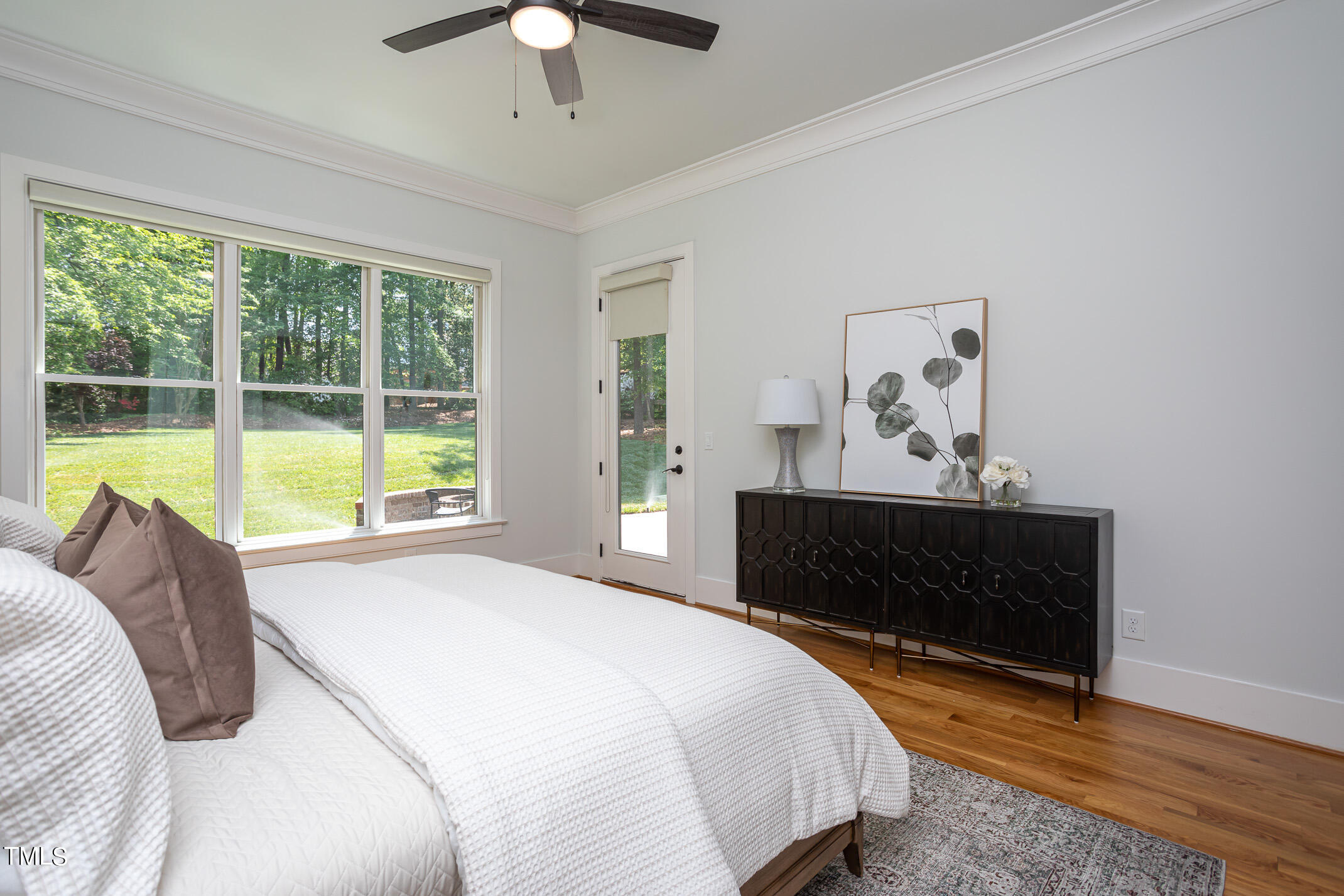4126 Rockingham Street Raleigh, NC 27609 - Photo 19 of 60 revolution-4126-rockingham-26