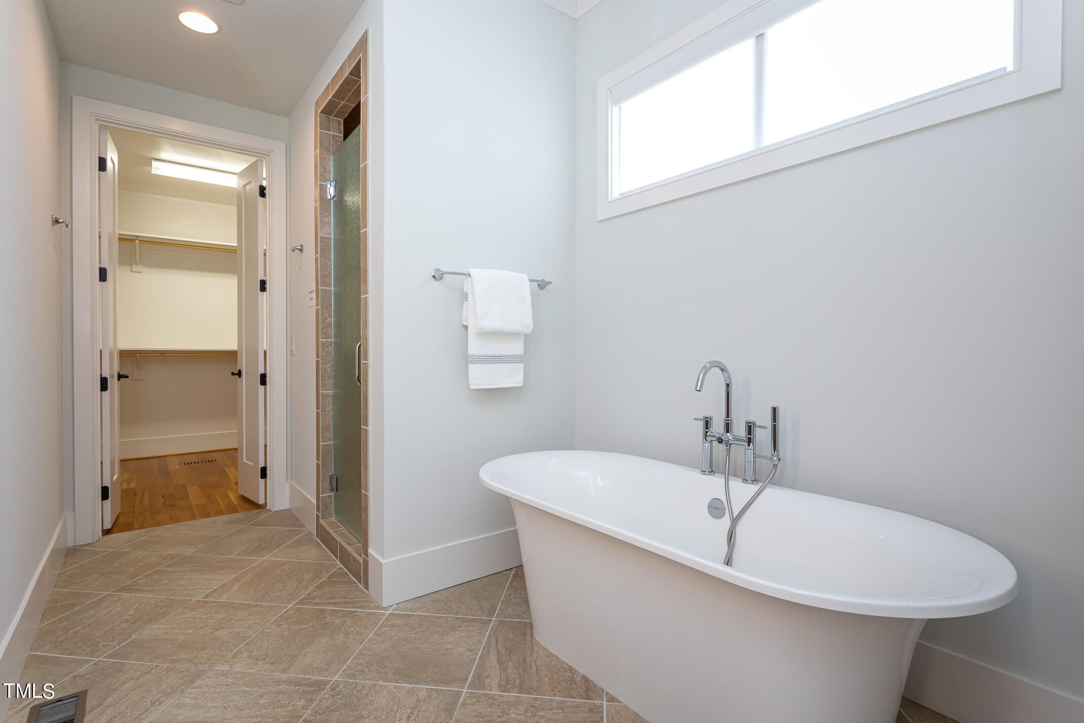 4126 Rockingham Street Raleigh, NC 27609 - Photo 21 of 60 revolution-4126-rockingham-28