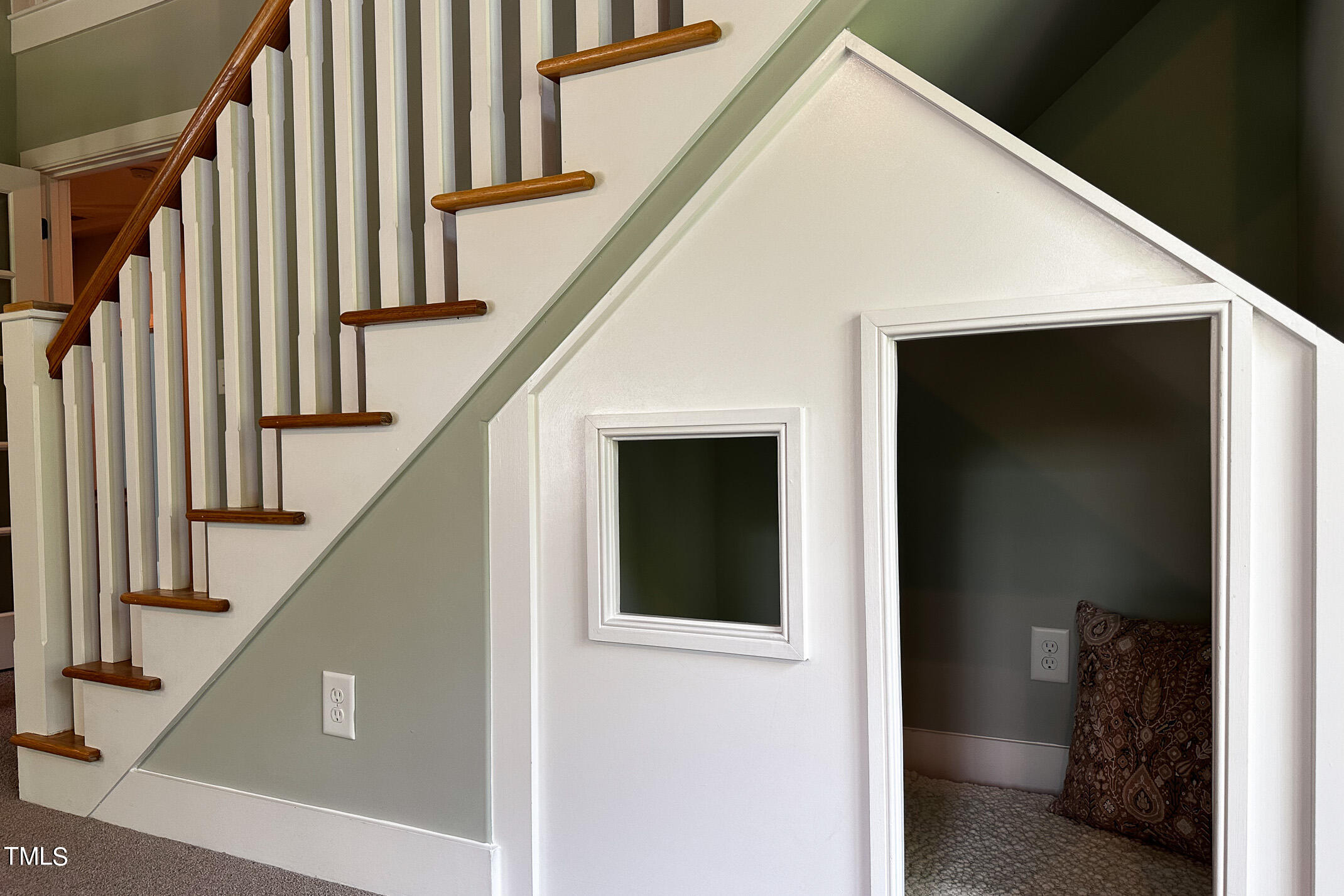 4126 Rockingham Street Raleigh, NC 27609 - Photo 36 of 60 revolution-4126-rockingham-37