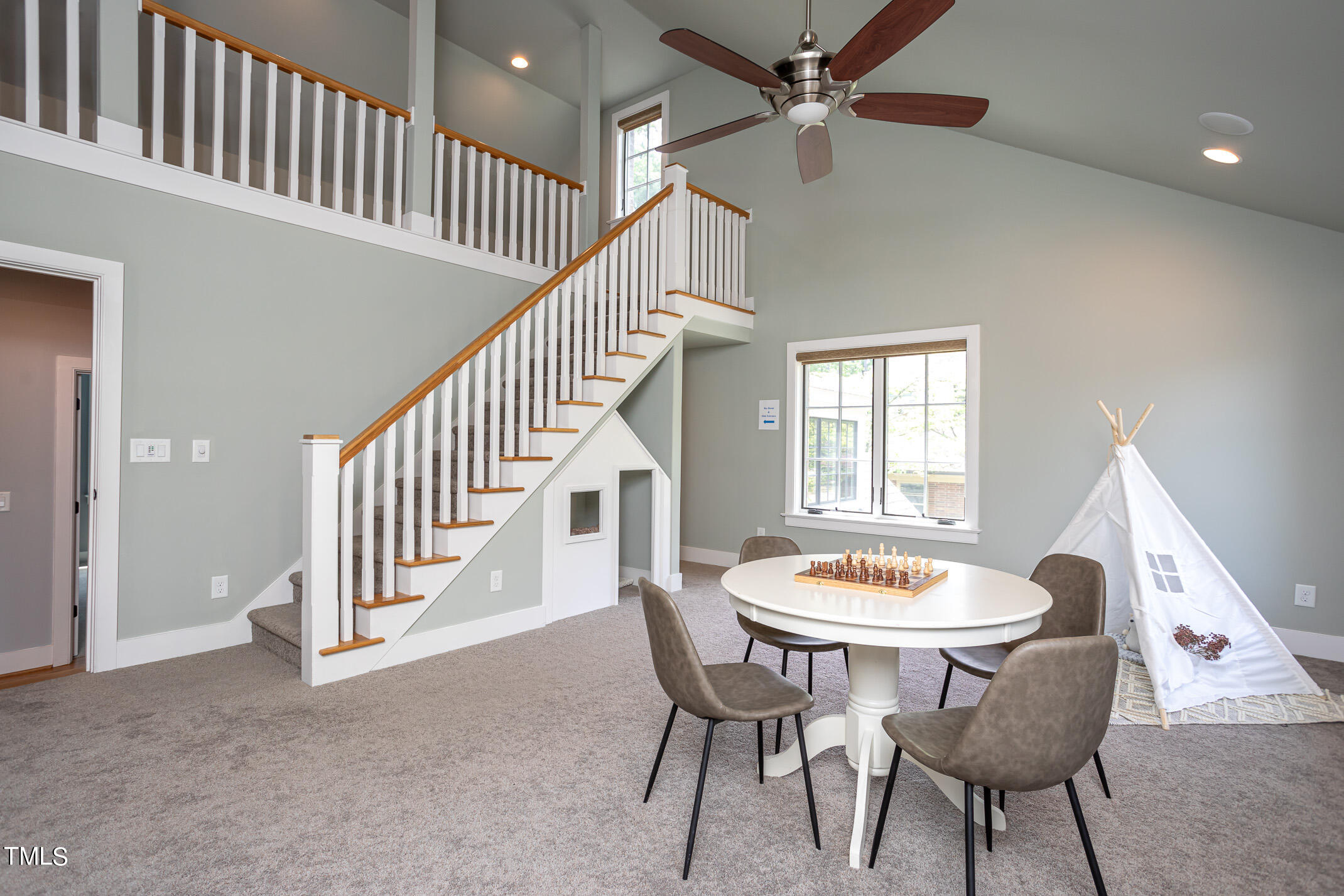4126 Rockingham Street Raleigh, NC 27609 - Photo 37 of 60 revolution-4126-rockingham-14
