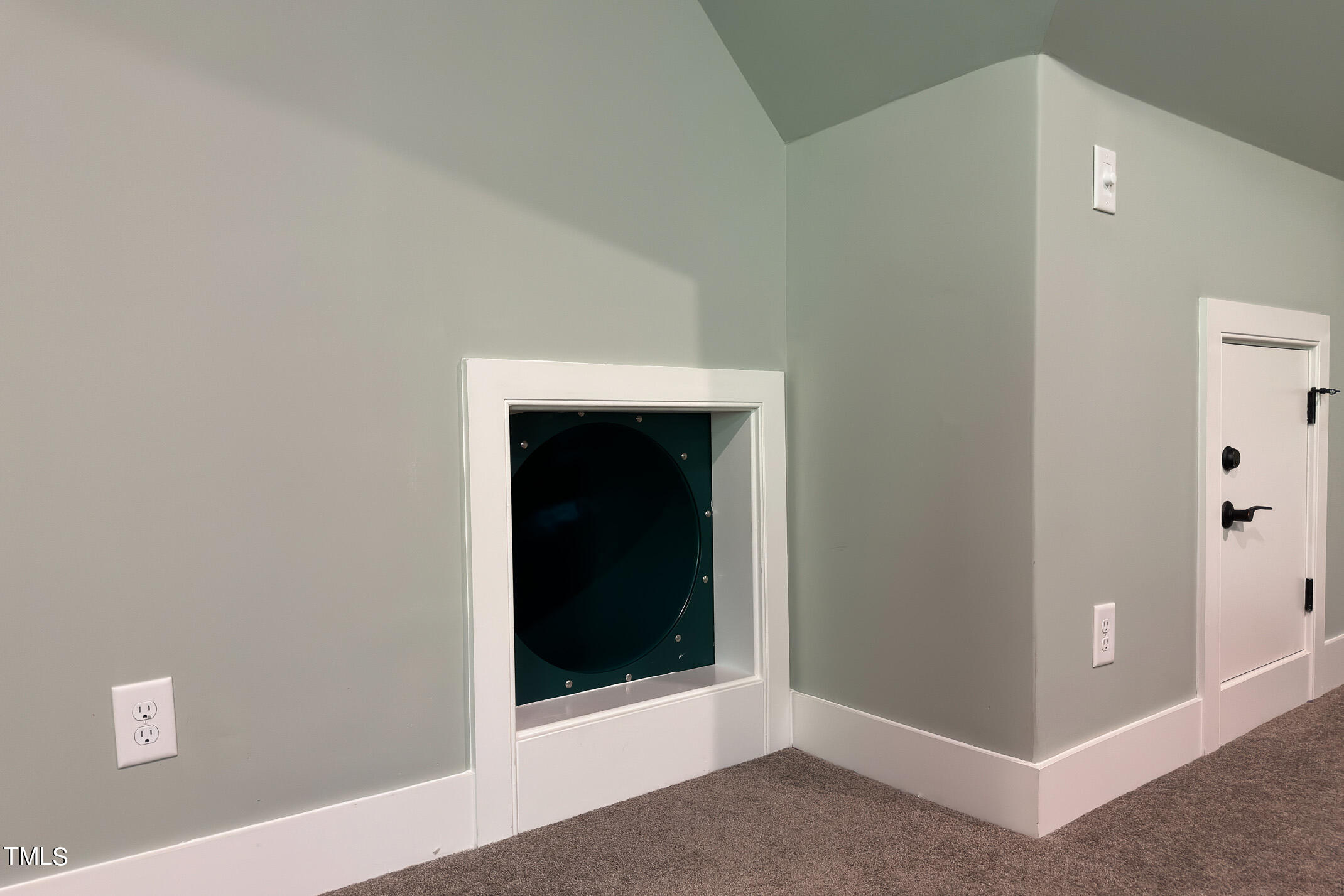 4126 Rockingham Street Raleigh, NC 27609 - Photo 44 of 60 revolution-4126-rockingham-22