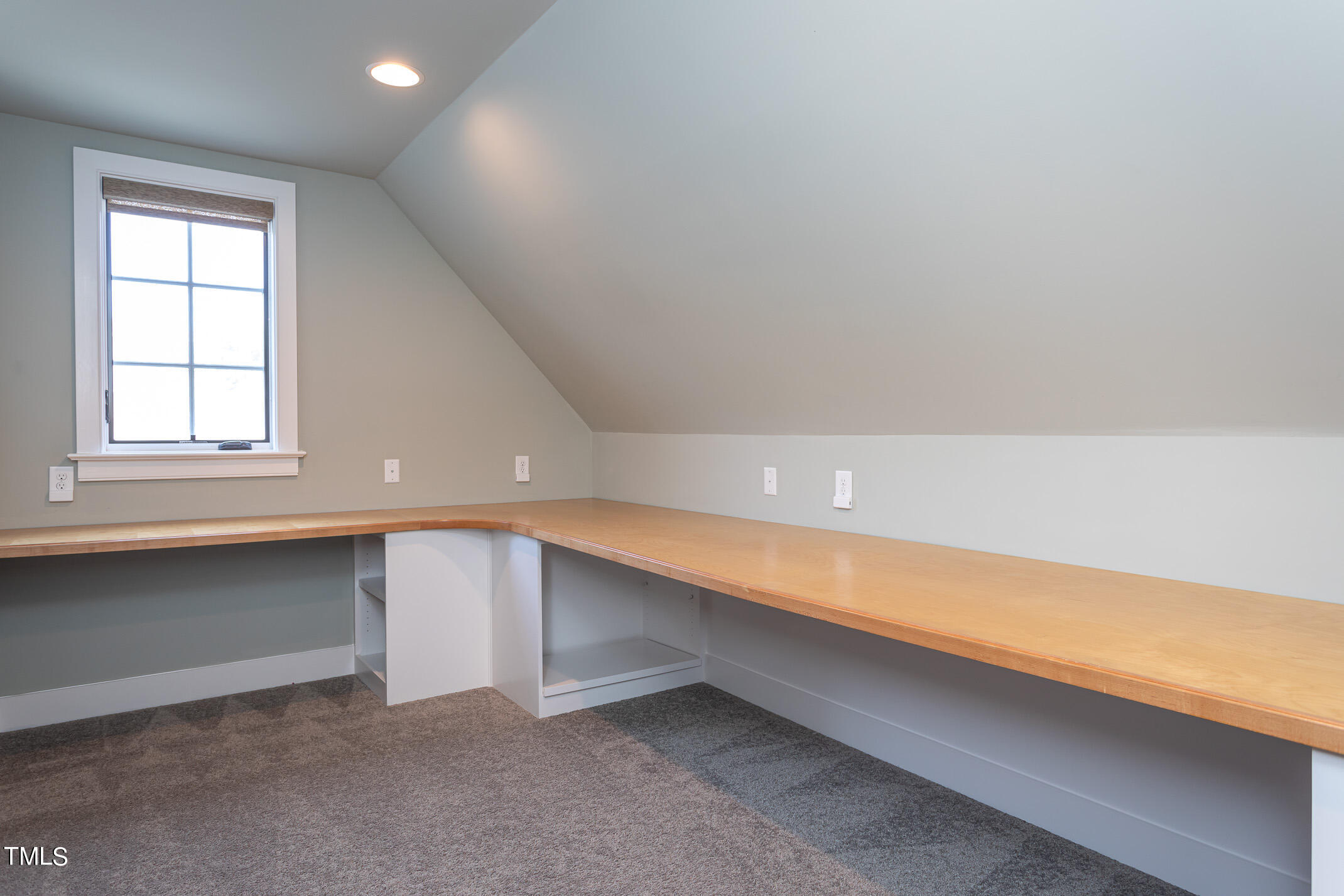 4126 Rockingham Street Raleigh, NC 27609 - Photo 45 of 60 revolution-4126-rockingham-18
