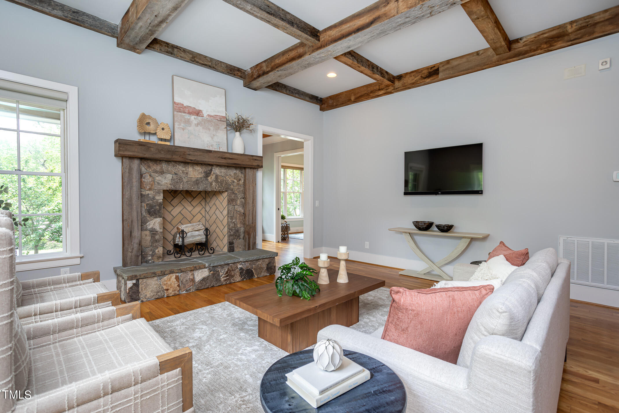 4126 Rockingham Street Raleigh, NC 27609 - Photo 5 of 60 revolution-4126-rockingham-32