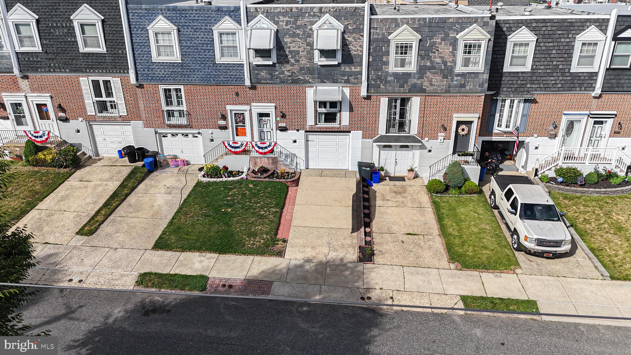 3221 Kilburn Road Philadelphia, PA 19114 - Photo 1 of 31 Gallery Image 1