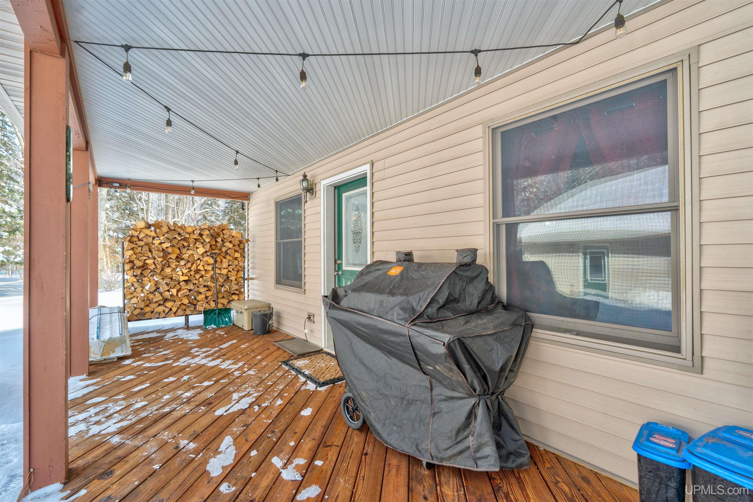 856 River Road Manistique, MI 49854 - Photo 23 of 49