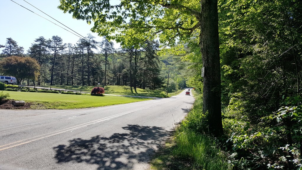36 Warren Road Sturbridge, MA 01518 - Photo 2 of 2 Gallery Image 2