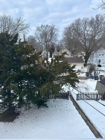$1,525 | 535 Archer Avenue, Unit UPPER 2, St. Joseph, MI 49085