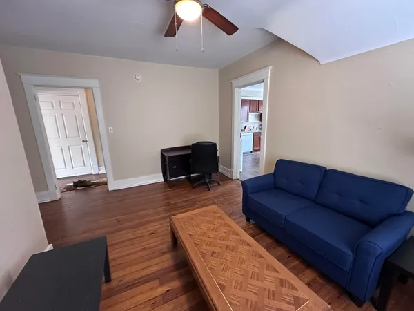 $1,525 | 535 Archer Avenue, Unit UPPER 2, St. Joseph, MI 49085