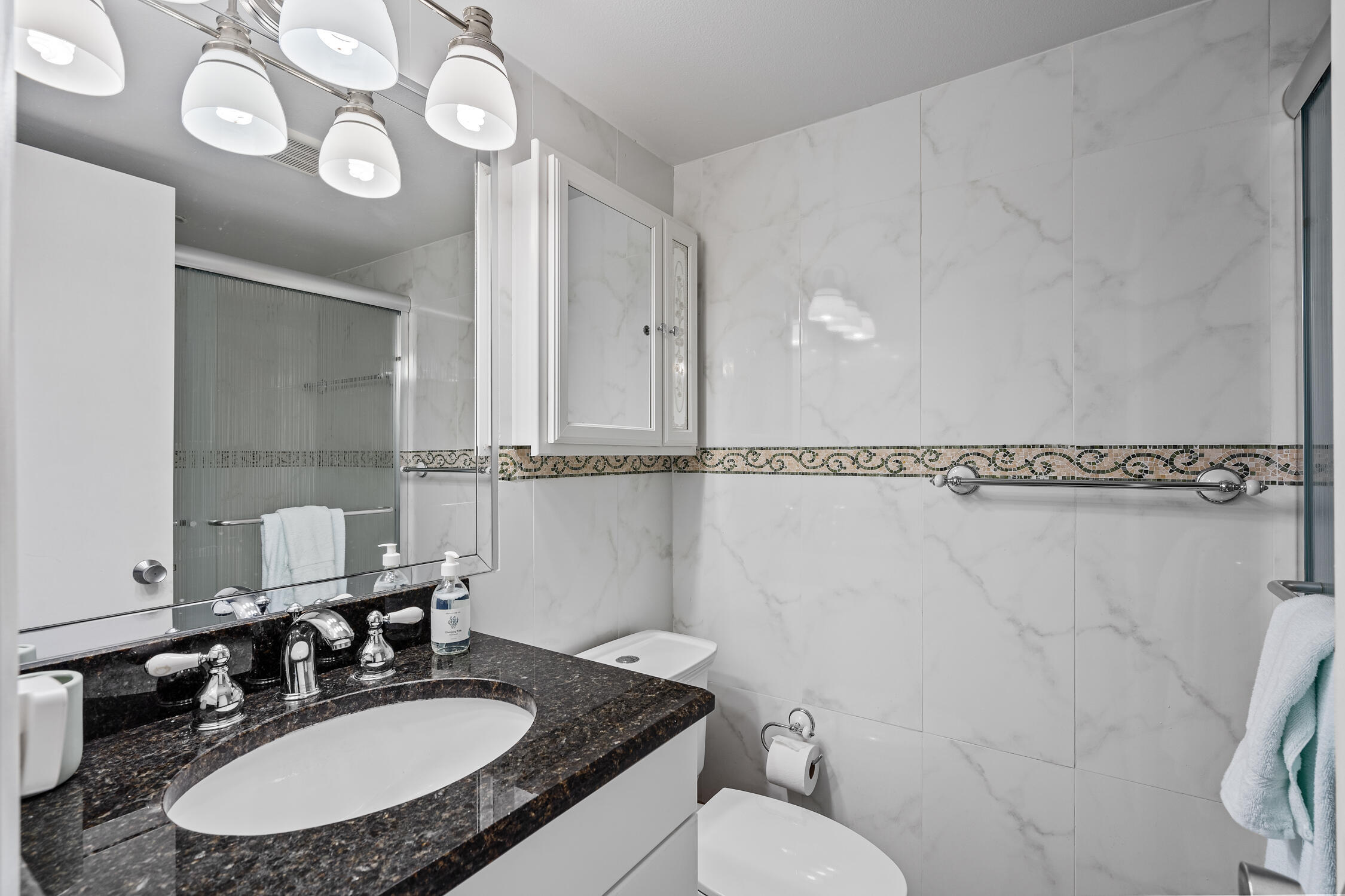 231 East Lantana Road, Unit 203 Lantana, FL 33462 - Photo 23 of 49 DSC04694