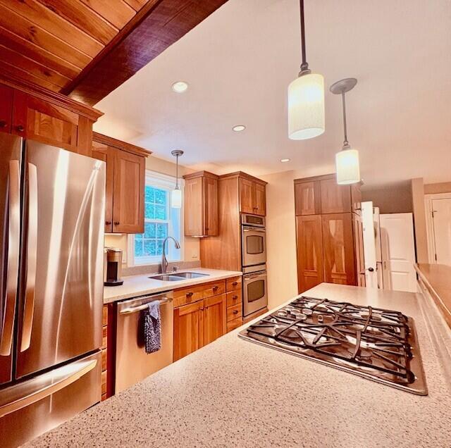 47 Belaire Drive Springvale, ME 04083 - Photo 9 of 38 Kitchen