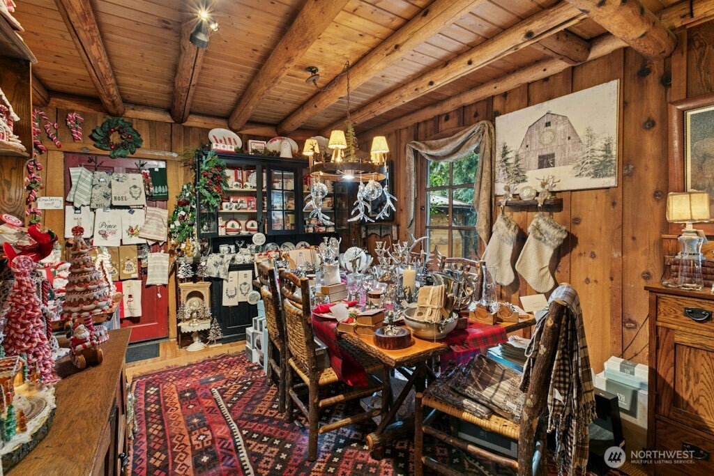 25629 Redmond-Fall City Road Northeast Redmond, WA 98053 - Photo 17 of 39