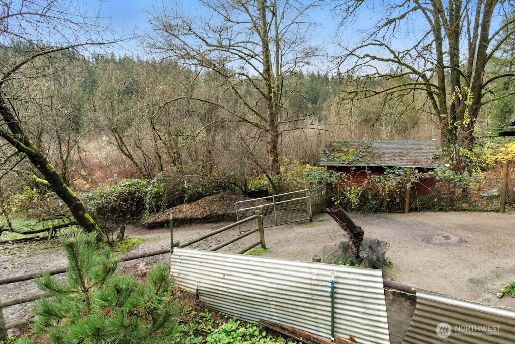 25629 Redmond-Fall City Road Northeast Redmond, WA 98053 - Photo 29 of 39