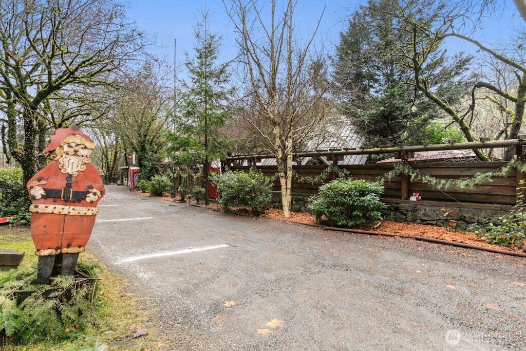 25629 Redmond-Fall City Road Northeast Redmond, WA 98053 - Photo 31 of 39