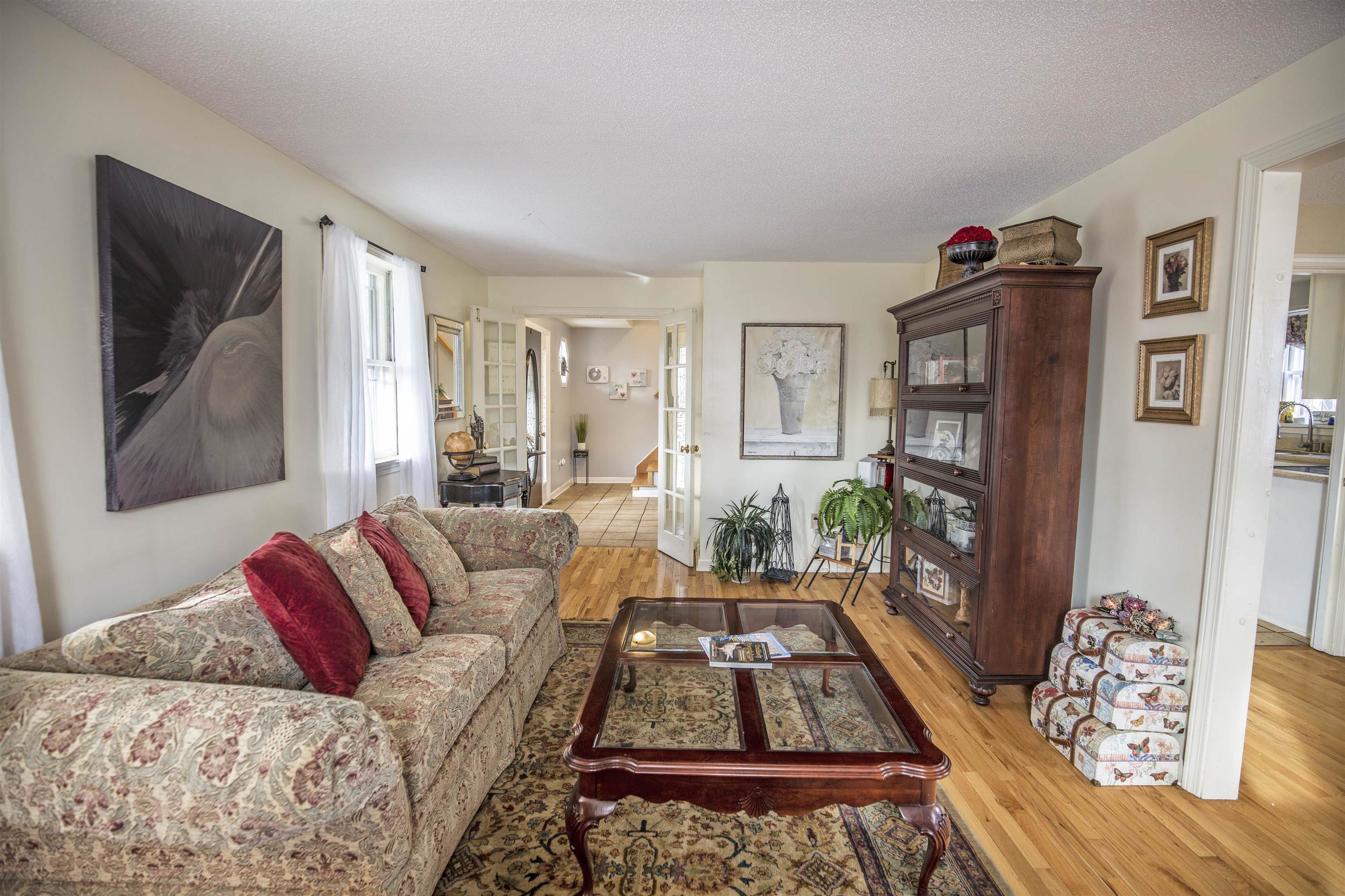 52 Hardy Road Londonderry, NH 03053 - Photo 14 of 40