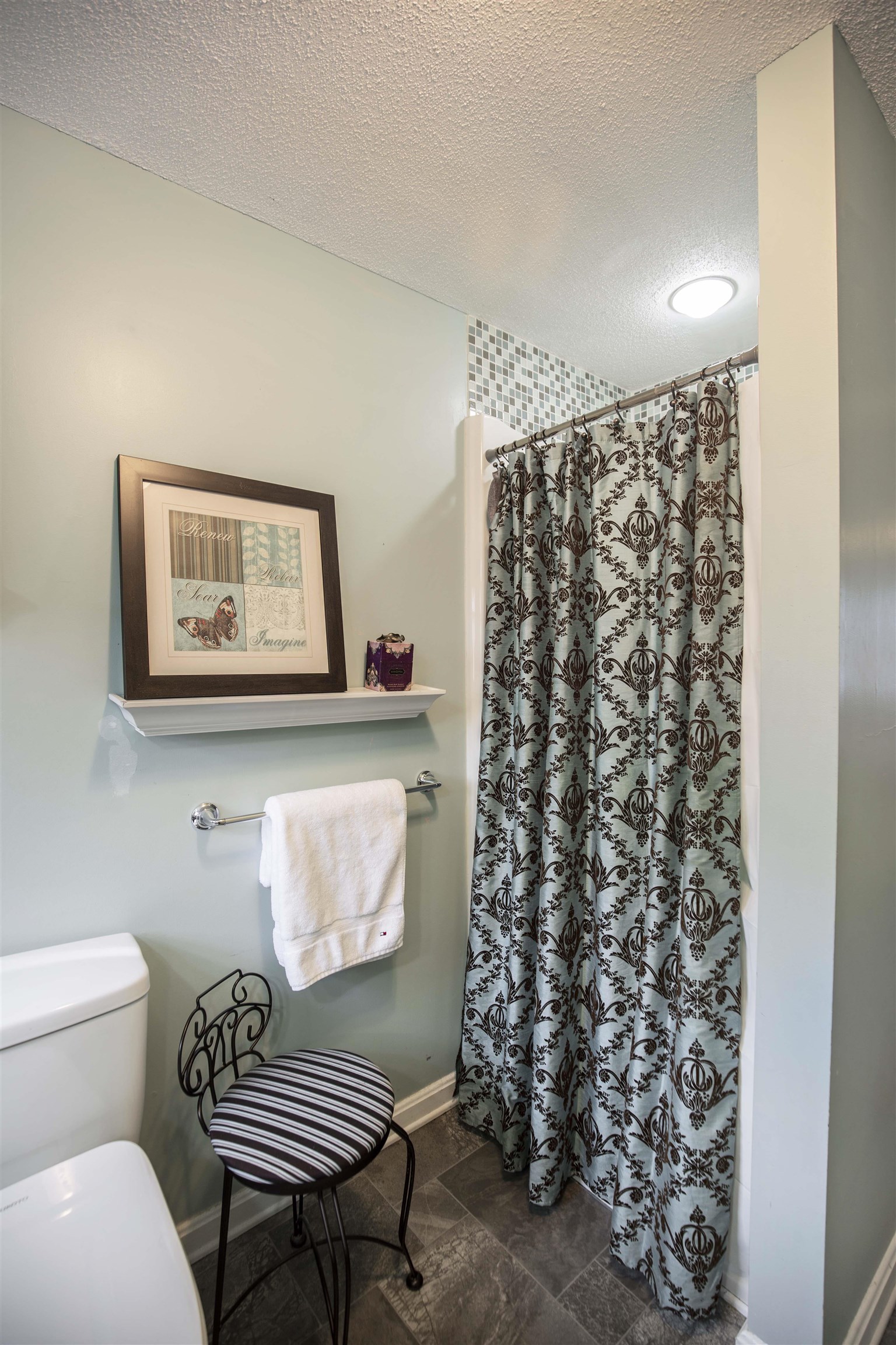 52 Hardy Road Londonderry, NH 03053 - Photo 21 of 40