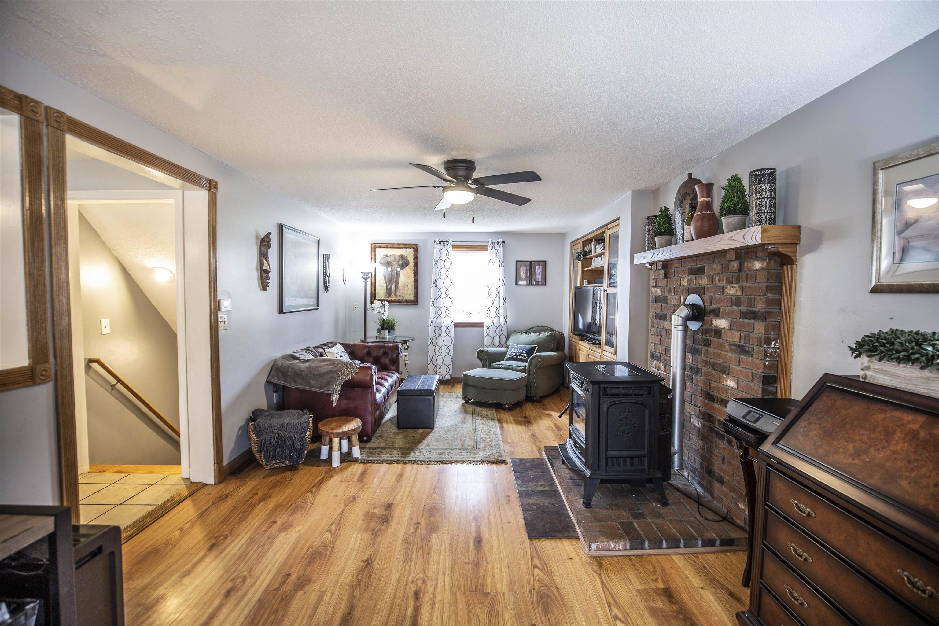 52 Hardy Road Londonderry, NH 03053 - Photo 8 of 40