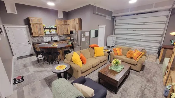 $425,000 | 33820 South State Route, Drexel, MO 64742