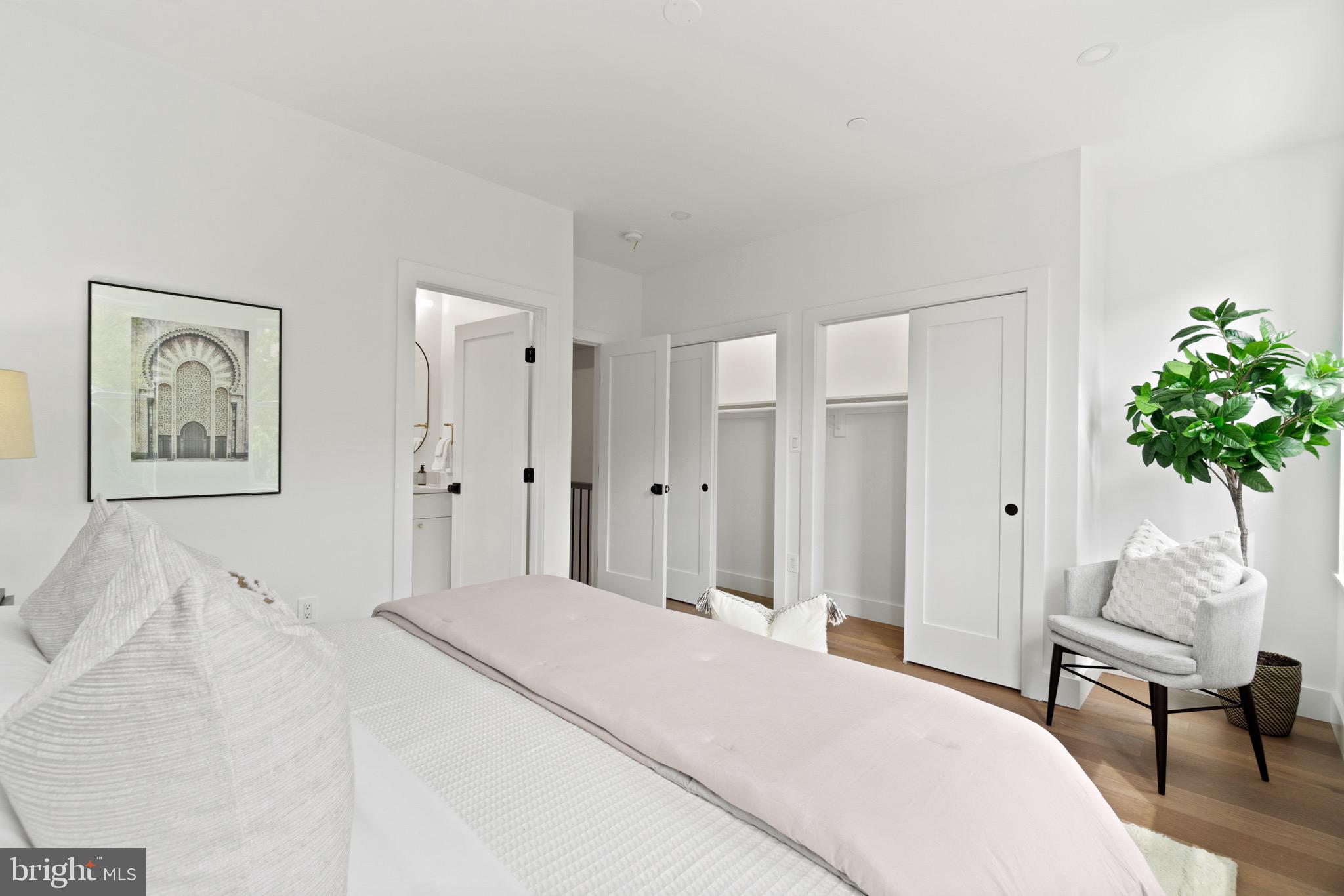 406 13th Street Northeast Washington, DC 20002 - Photo 15 of 36