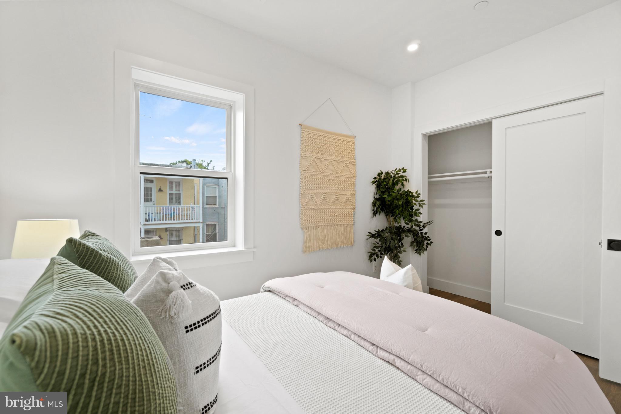 406 13th Street Northeast Washington, DC 20002 - Photo 22 of 36