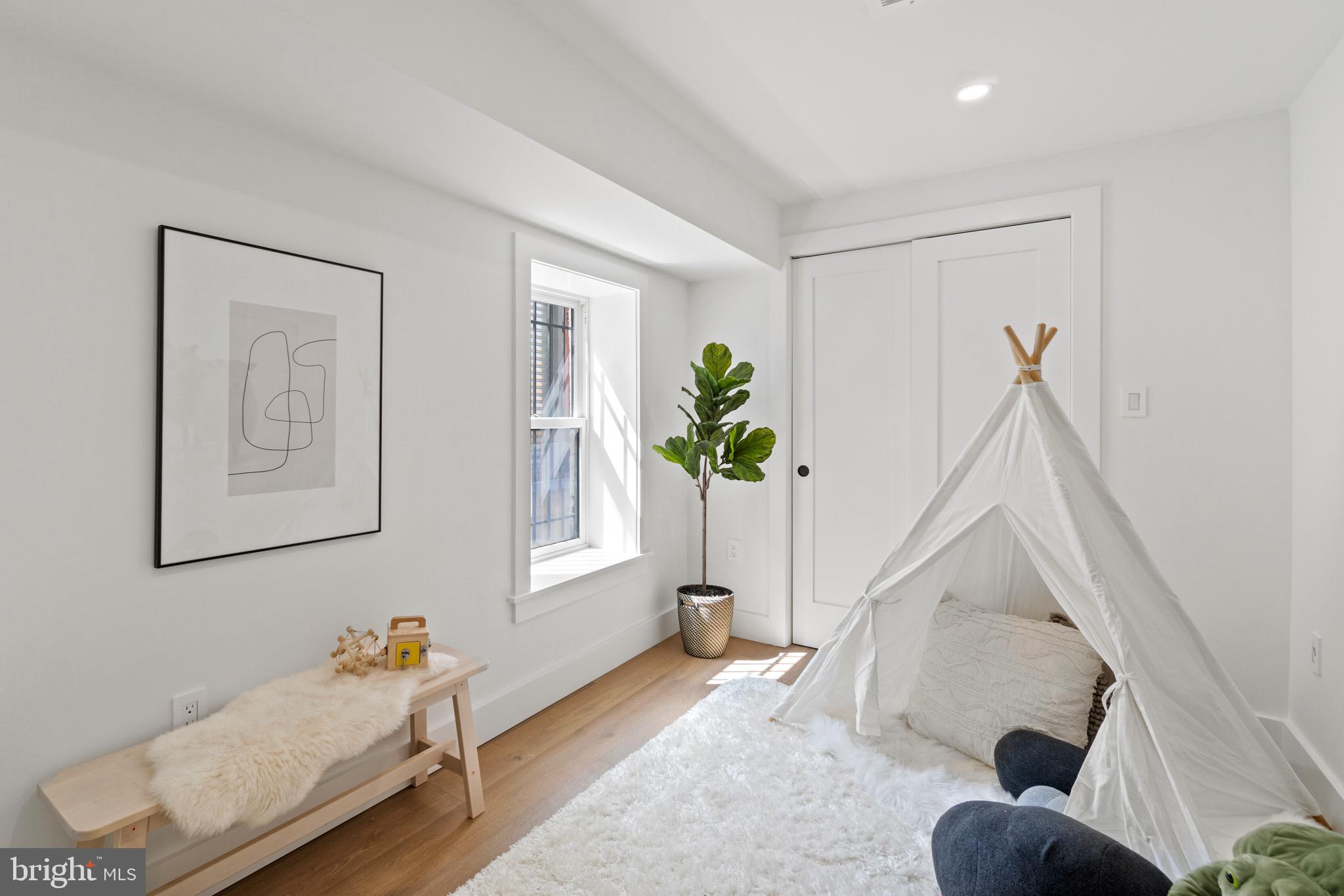 406 13th Street Northeast Washington, DC 20002 - Photo 27 of 36