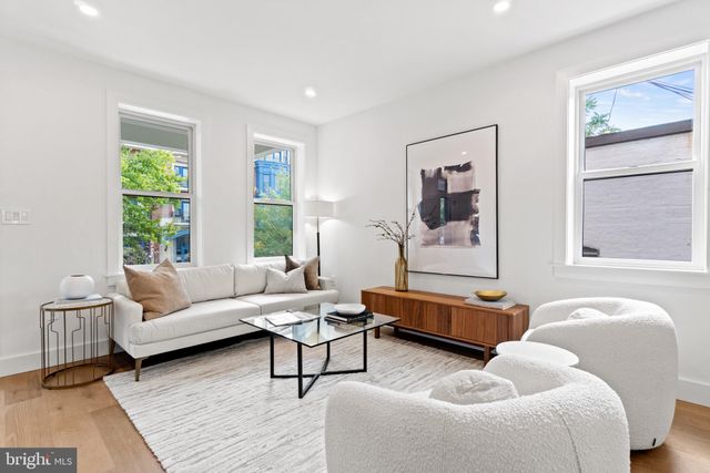 $1,330,000 | 406 13th Street Northeast, Washington, DC 20002