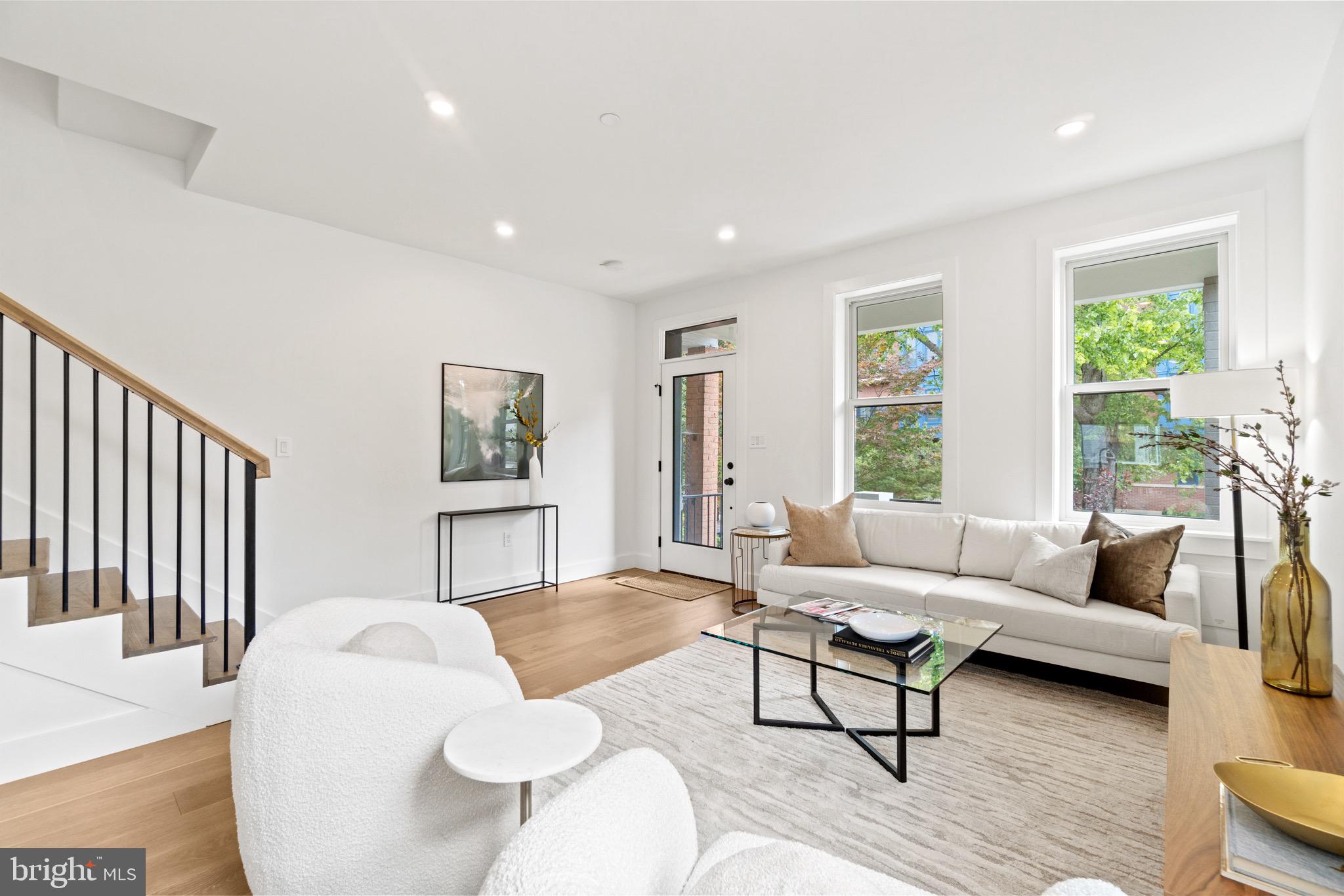 406 13th Street Northeast Washington, DC 20002 - Photo 6 of 36