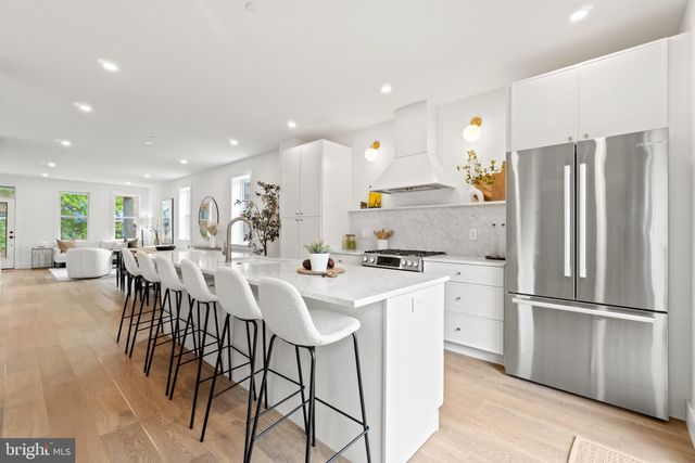 $1,330,000 | 406 13th Street Northeast, Washington, DC 20002