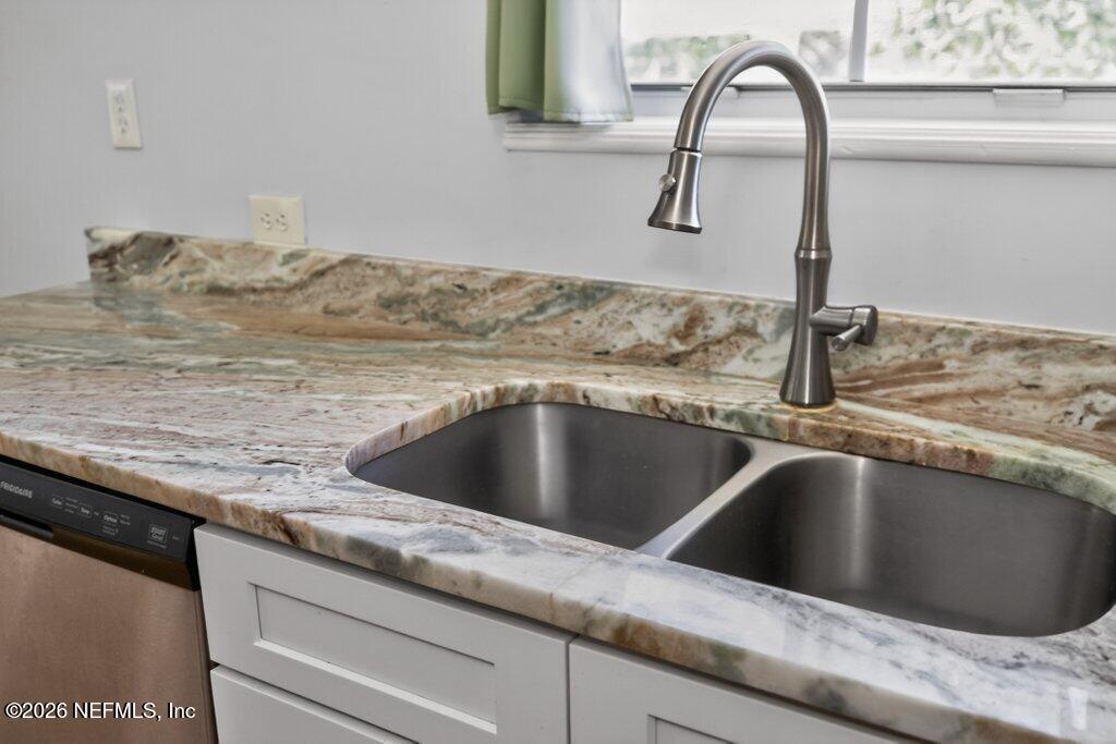 11049 Old Kings Road Jacksonville, FL 32219 - Photo 12 of 74 043-11049OldKingsRoad-Jacksonville-FL-32