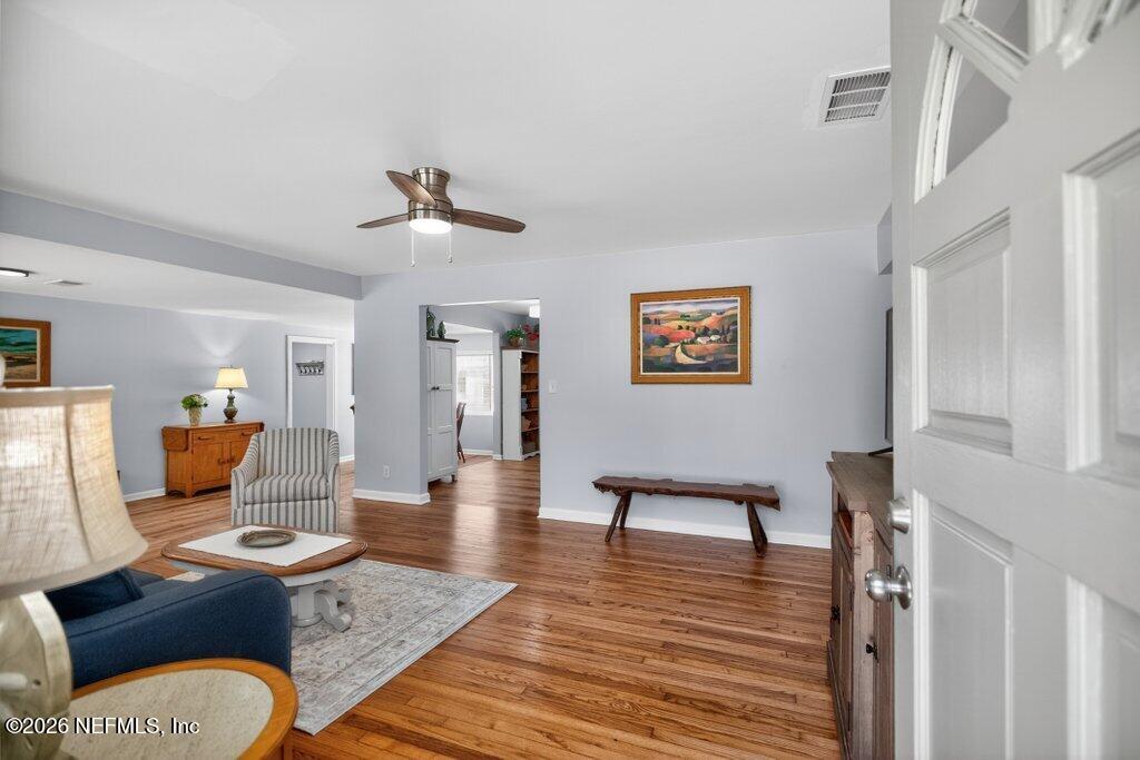 11049 Old Kings Road Jacksonville, FL 32219 - Photo 5 of 74 Welcome in!