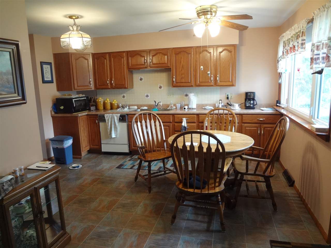 1601 Madison Street Rochester, IN 46975 - Photo 7 of 15