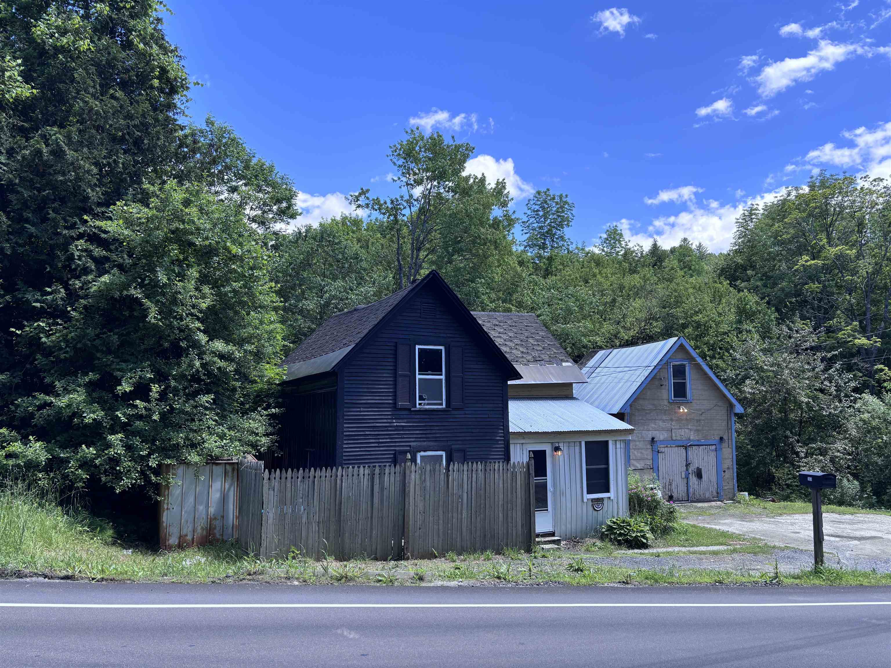 363 East Montpelier Road Barre Town, VT 05641 - Photo 4 of 27
