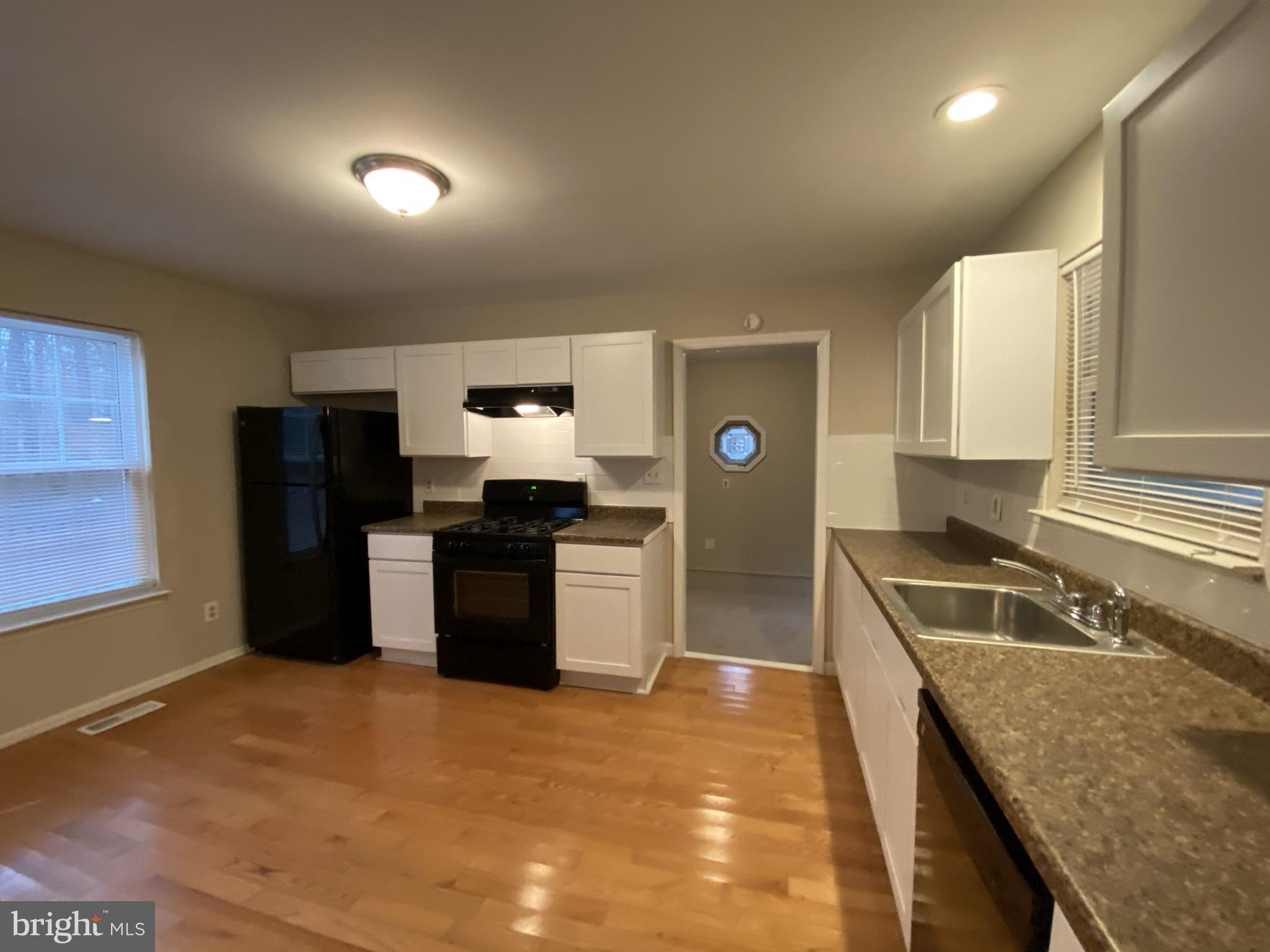 4116 Oak Road Buena, NJ 08310 - Photo 4 of 18 Kitchen