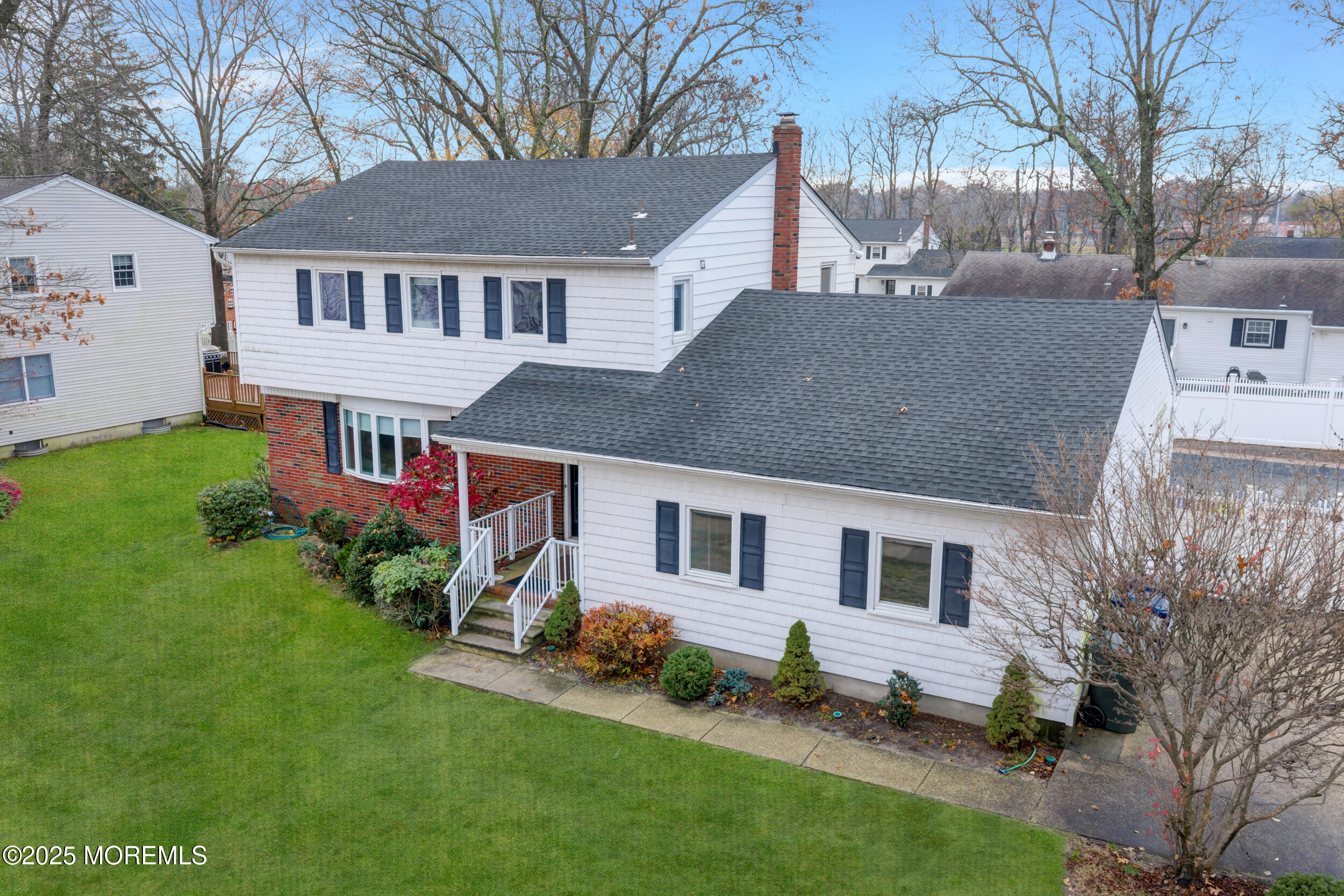 104 Pear Street Oakhurst, NJ 07755 - Photo 4 of 44 017