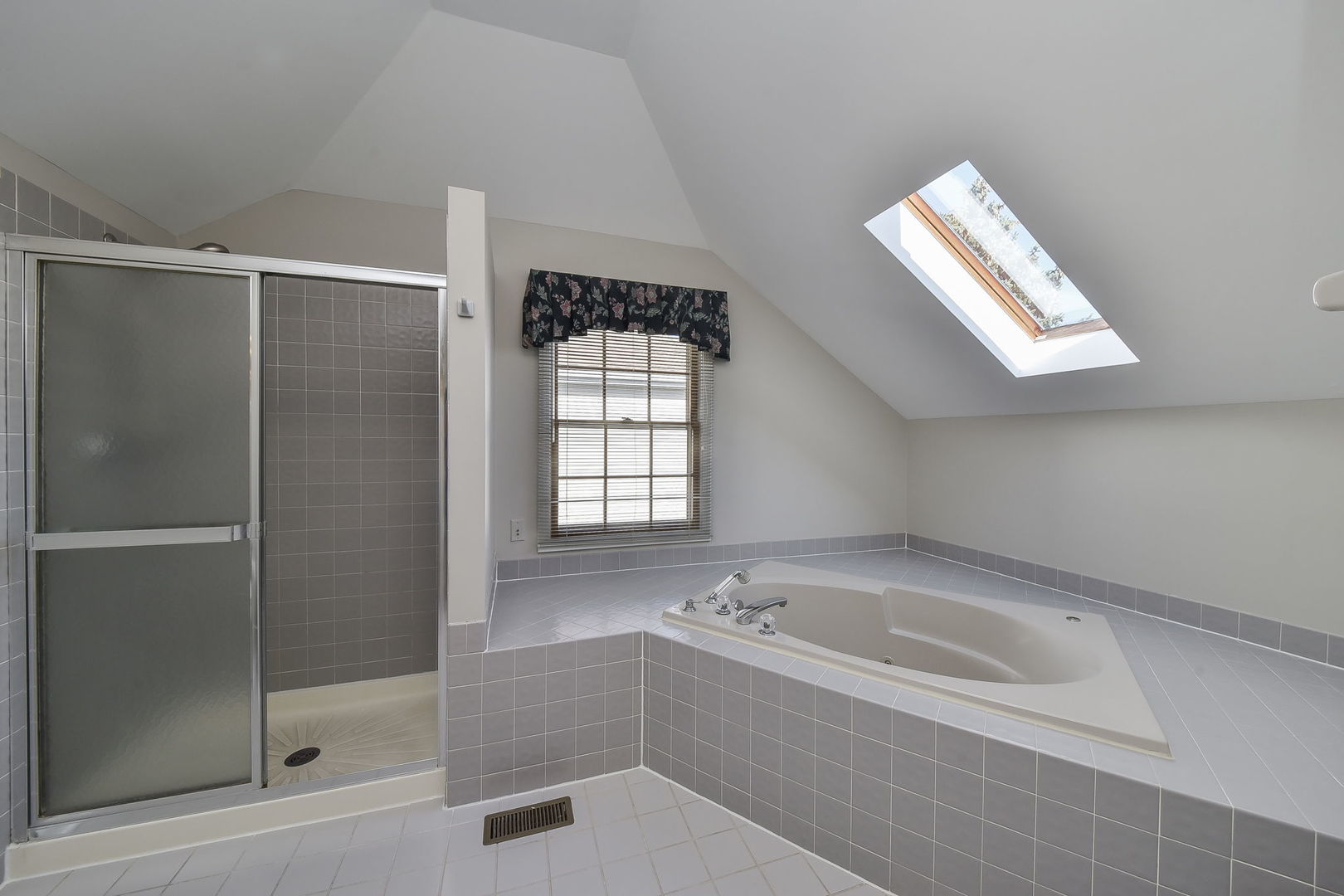 1759 Mundelein Road Naperville, IL 60565 - Photo 16 of 39 a bathroom with a bathtub and shower