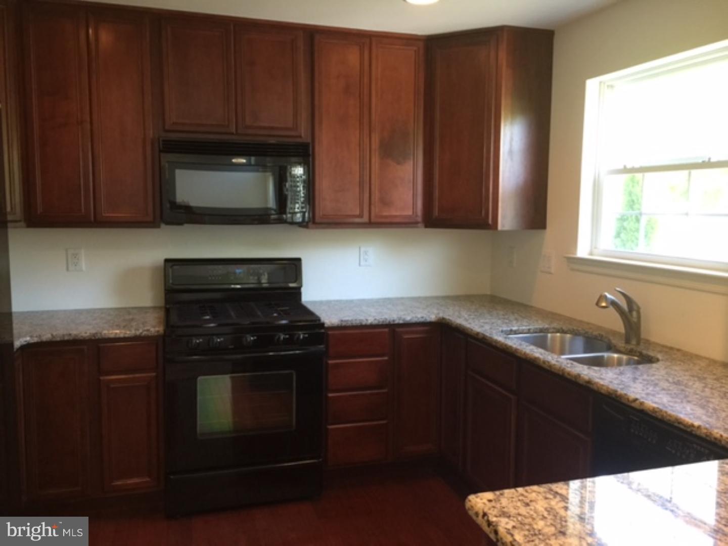 245 Flagstone Road, Unit 2 Chester Springs, PA 19425 - Photo 12 of 22 Gallery Image 12