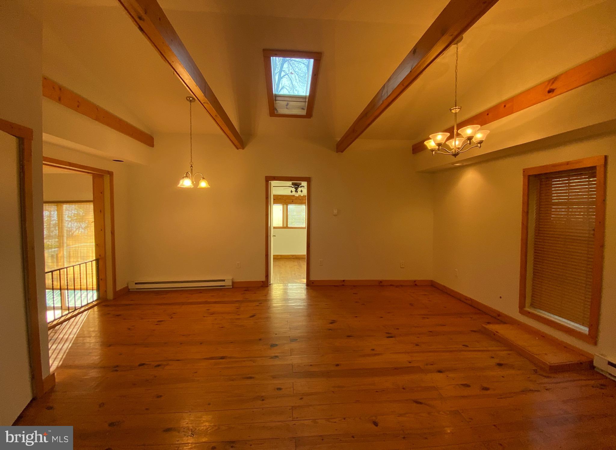 489 Peach Bottom Road Peach Bottom, PA 17563 - Photo 16 of 32 Living Room