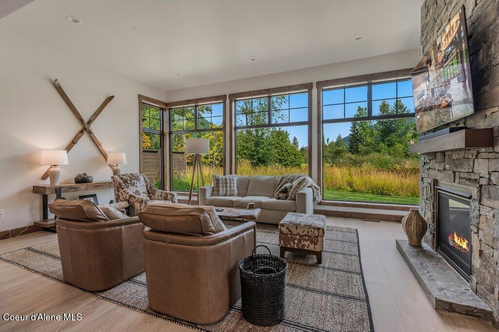 107 Oxbow Road Sandpoint, ID 83864 - Photo 18 of 70 --18.jpg-SMALL