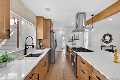 $1,000,000 | 2603 South Marion Street, Denver, CO 80210