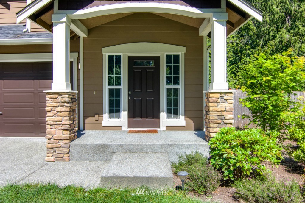 19715 Mountain Ridge Road Southeast Monroe, WA 98272 - Photo 2 of 25