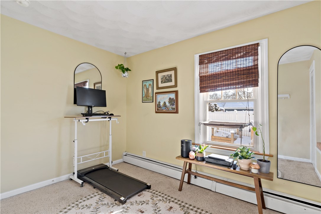 10 Cosett Road Warwick, RI 02886 - Photo 16 of 31 1st floor bedroom